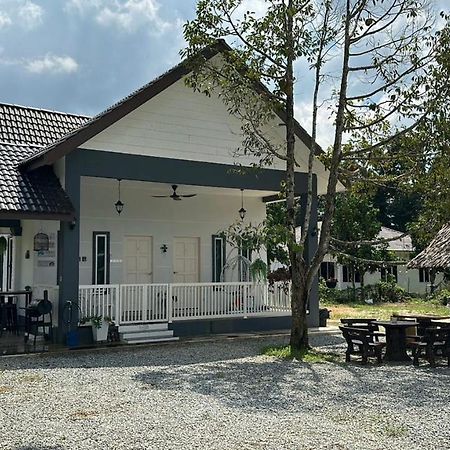 D'Lamar Homestay Pendang Extérieur photo