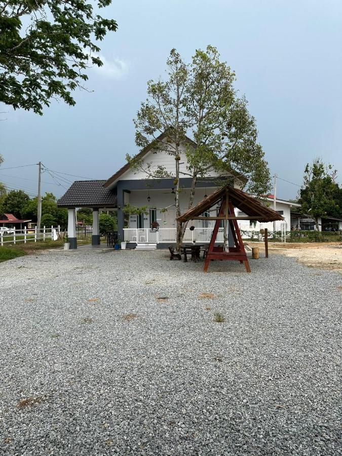D'Lamar Homestay Pendang Extérieur photo