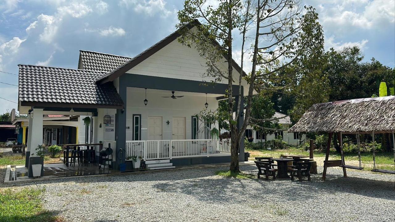 D'Lamar Homestay Pendang Extérieur photo